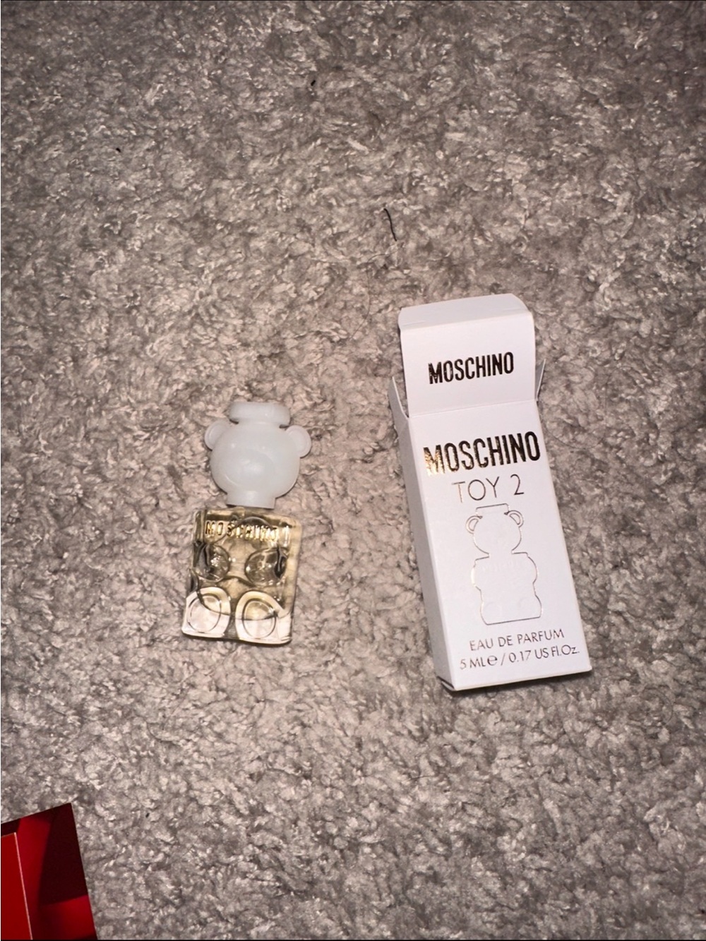 Moschino Toy 2 Kids Toy Bottle - White and Gold beauty sample